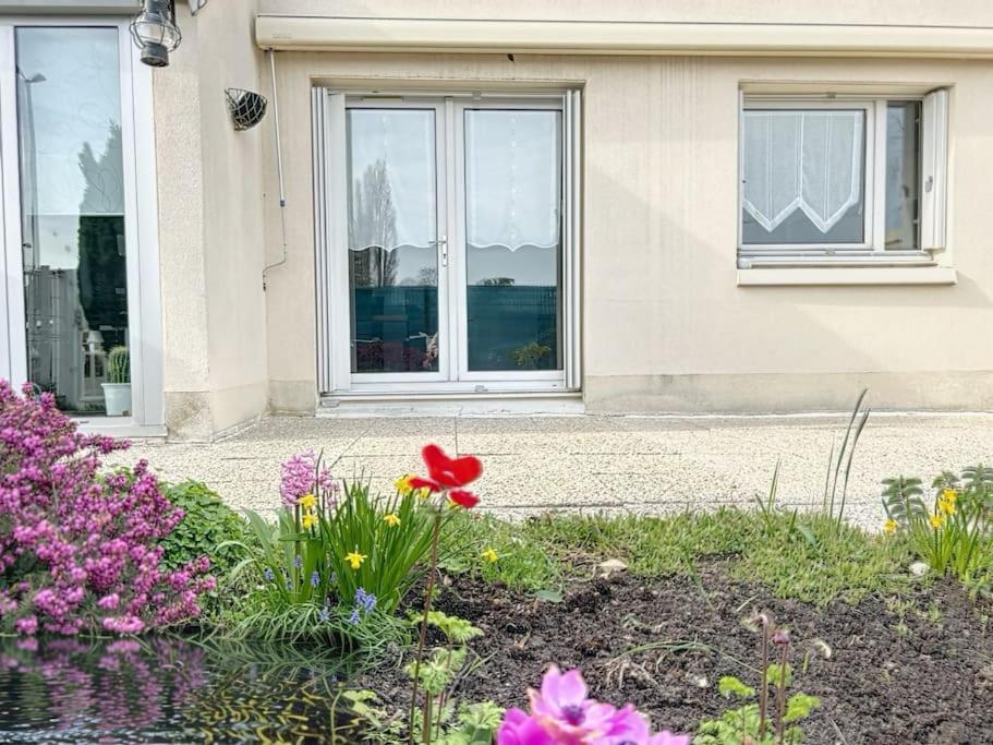 Le Capucine - Rive De Compiegne Apartamento Exterior foto