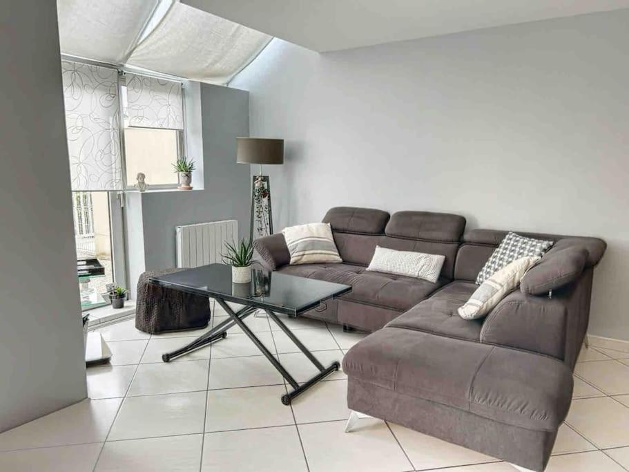 Le Capucine - Rive De Compiegne Apartamento Exterior foto